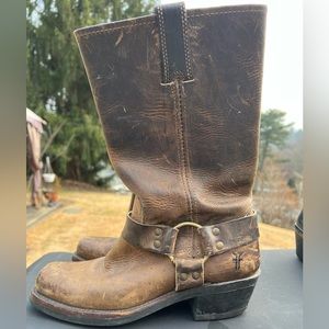 Frye Harness boot